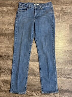 Levi’s Jeans Women’s 8M Blue Classic Straight